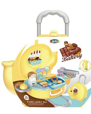 ИГРАЧКА КУФЕРЧЕ - СЛАТКАРНИЦА, 33 ПАРЧИЊА