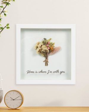 Украсна цветна рамка HOME